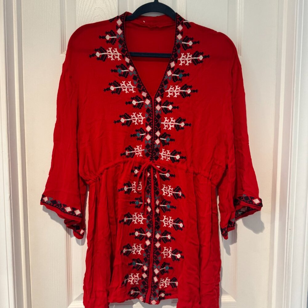 PRE-OWNED PLUS SIZE 1XL UMGEE EMBROIDERED EMPIRE WAIST TOP